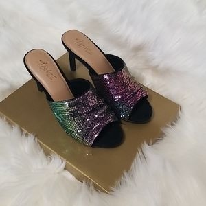 Thalia Sodi mules